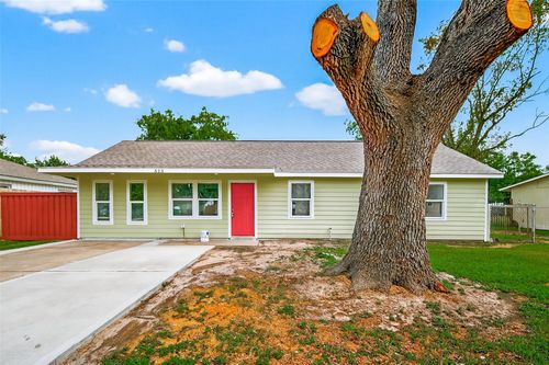 523 Betty Sue Ln, Houston, TX, 77047-5113 | Card Image