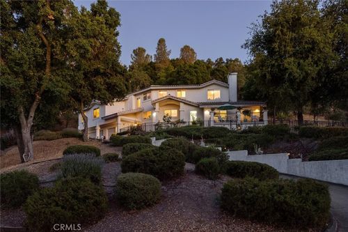 9230 Las Lomas Ave, Atascadero, CA, 93422 | Card Image