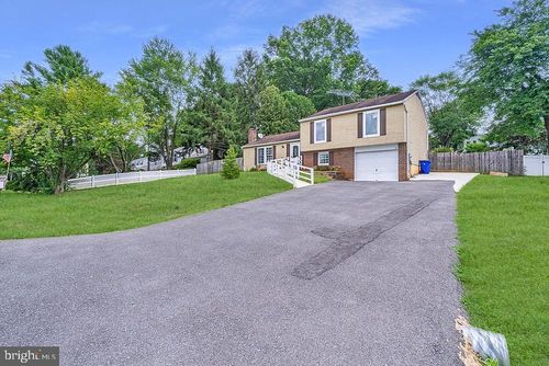 7103 Unakite Ct, MIDDLETOWN, MD, 21769-7412 | Card Image
