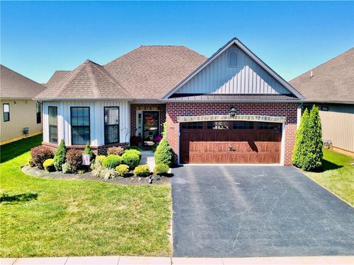 4139 Clearbrook Rd, EMMAUS, PA, 18049-1922 | Card Image