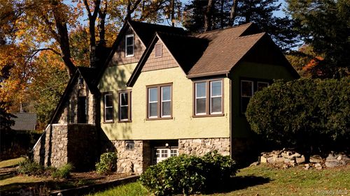 38 Lake Shore Dr, Patterson, NY, 12563-1506 | Card Image