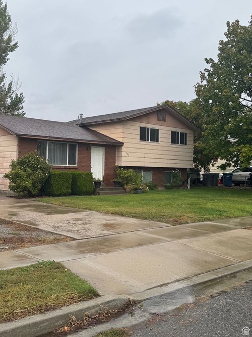 382 W 330 S, American Fork, UT, 84003-2616 | Card Image