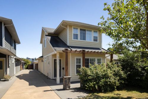 9937 Swiftsure Pl, Sidney, BC, V8L4E3 | Card Image