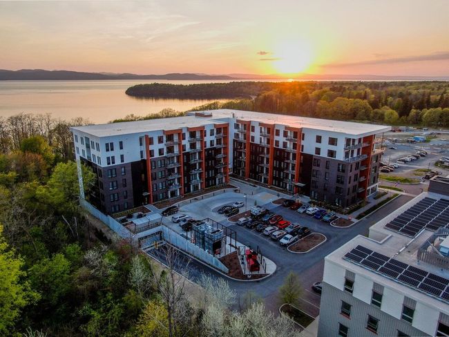 UNIT-620 - 125 Cambrian Way, Condo with 2 bedrooms, 2 bathrooms and null parking in Burlington VT | Image 19