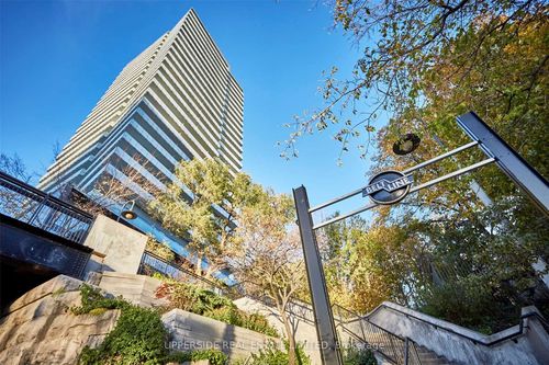 709-1815 Yonge St, Toronto, ON, M4T2A4 | Card Image
