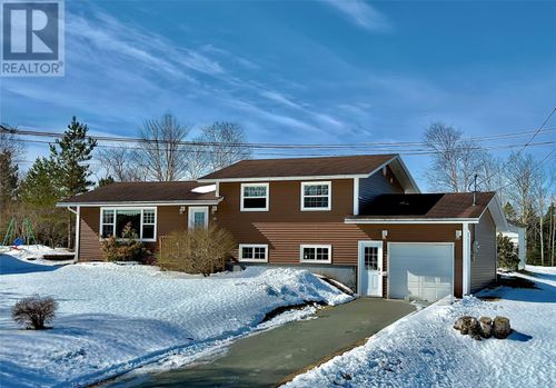23 Church Rd, Clarenville, NL, A5A4E8 | Card Image