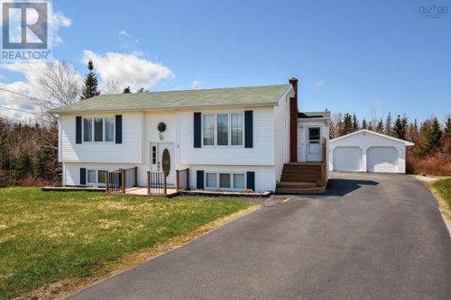 7 Pine Ridge Dr, Port Hawkesbury, NS, B9A2L3 | Card Image