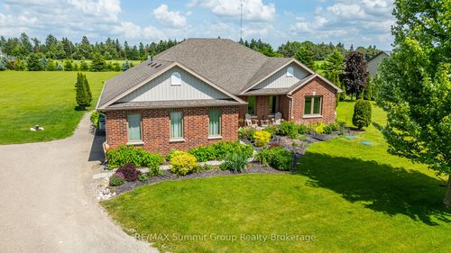 15 Mount Haven Crescent, East Luther Grand Valley, ON, L9W5S6 | Card Image
