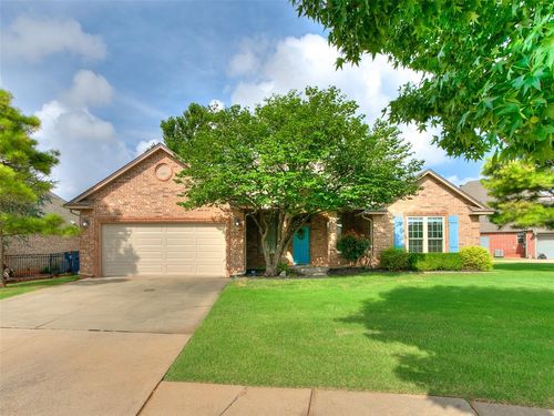 21258 Lake Shadows Dr, Edmond, OK, 73012-2069 | Card Image