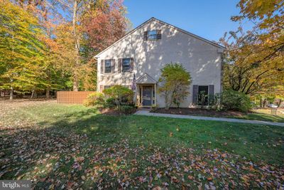 1201 Weatherstone Drive, Townhouse with 3 bedrooms, 2 bathrooms and null parking in PAOLI PA | Image 1