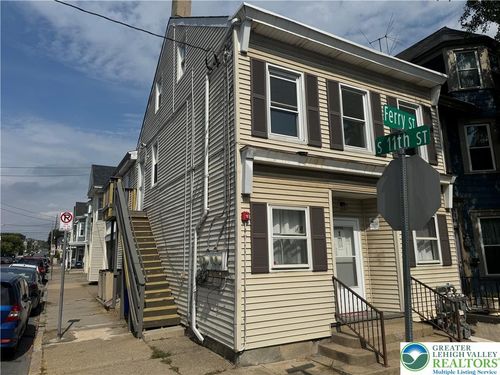 2f-1051 Ferry St, EASTON, PA, 18042-4248 | Card Image