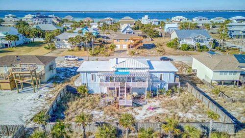 1112 Maldonado Dr, Pensacola Beach, FL, 32561 | Card Image