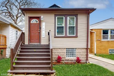 11319 S Carpenter Street, House other with 4 bedrooms, 2 bathrooms and null parking in CHICAGO IL | Image 1