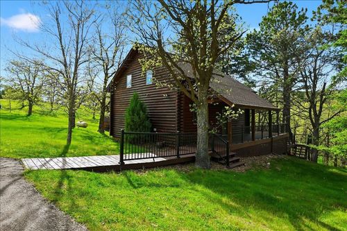20787 Mountain Ct, Sturgis, SD, 57785-5500 | Card Image