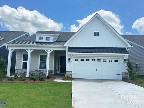 324 Basil Dr, Indian Trail, NC, 28079-0558 | Card Image