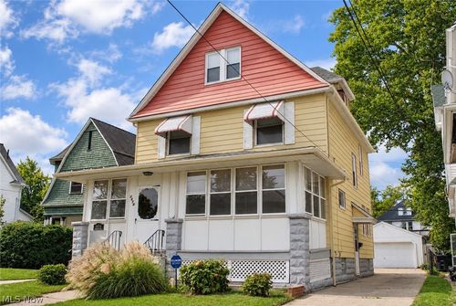 2070 W 100th Street, Cleveland, OH, 44102 | Card Image