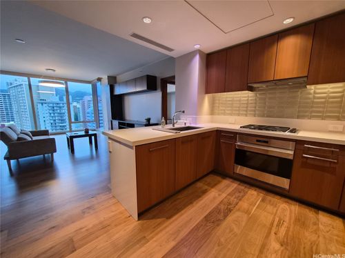 apt-1112-1555 Kapiolani Blvd, Honolulu, HI, 96814-4564 | Card Image