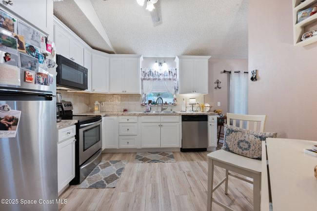 Updated Kitchen | Image 9