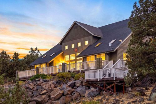 2483 Nw Century Dr, Prineville, OR, 97754-9398 | Card Image