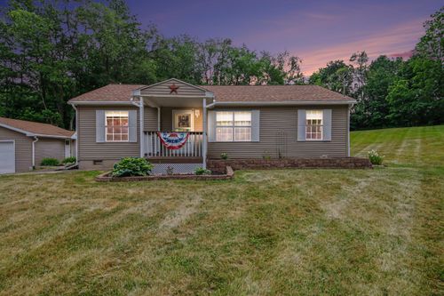 1795 13th St, Martin, MI, 49070-9704 | Card Image