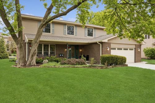 512 68th St, Downers Grove, IL, 60516-3618 | Card Image