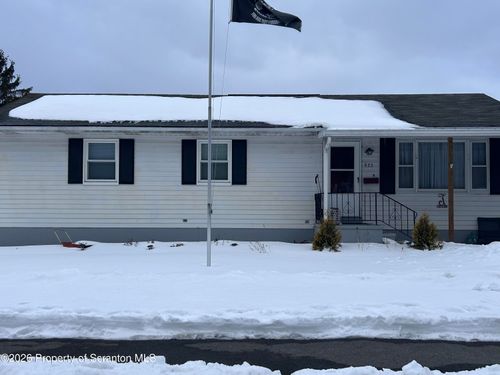 925 Lackawanna Avenue, Mayfield, PA, 18433 | Card Image