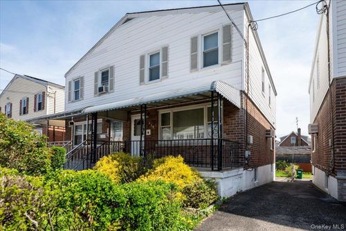 338 Pennyfield Ave, Bronx, NY, 10465-3444 | Card Image