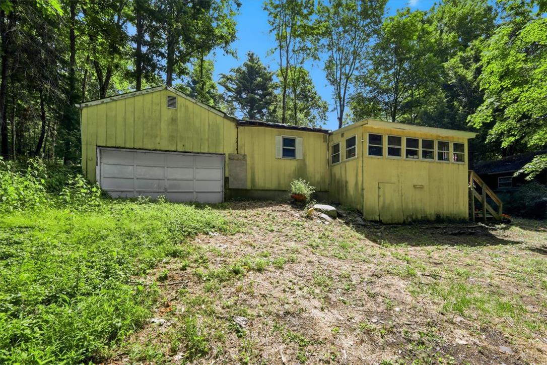 Residential in Delaware Twp 4