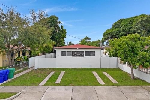 1-2530 Sw 16th Ter, Miami, FL, 33145-2035 | Card Image