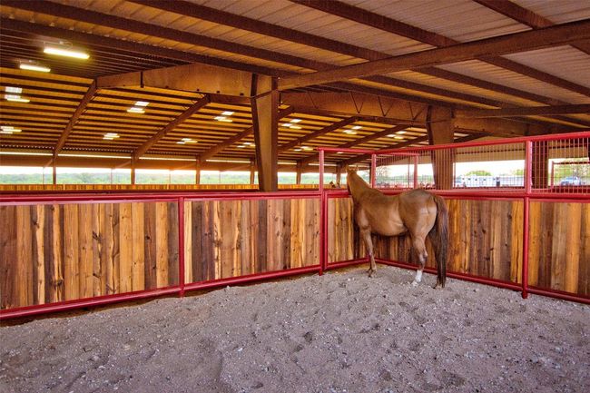 View of horse barn | Image 26