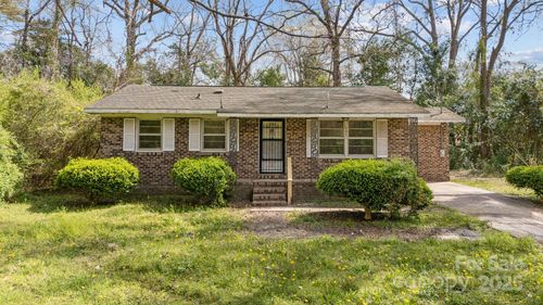 409 Best Aly, Whiteville, NC, 28472-4045 | Card Image