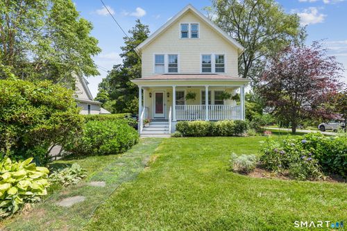 24 Warren Ave, Mystic, CT, 06355-2133 | Card Image