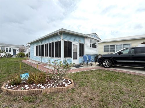 4701 Candlestick Ct W, ESTERO, FL, 33928-2693 | Card Image