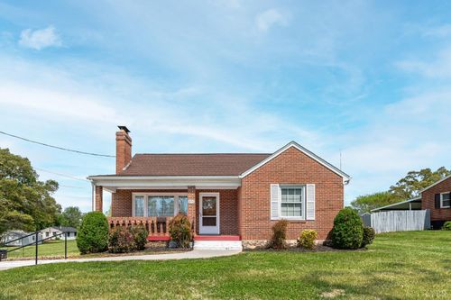 275 Seminole Dr, Madison Heights, VA, 24572-2449 | Card Image