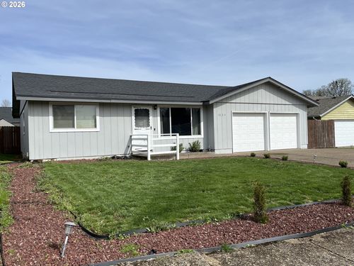 1024 Sw Bryson St, Dallas, OR, 97338-1302 | Card Image