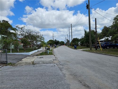 1112 Evanston St, Sebring, FL, 33870-3029 | Card Image