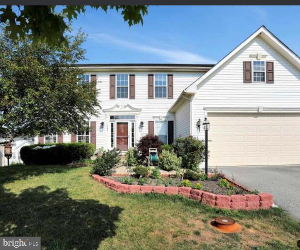 Foal St, Ranson, WV 25438