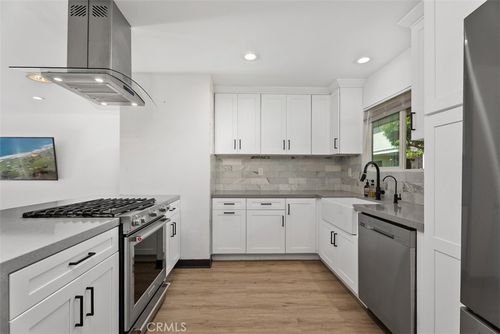 apt-23-2400 Elden Ave, Costa Mesa, CA, 92627-7004 | Card Image