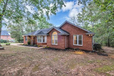 321 Hunters Run Ln, House other with 3 bedrooms, 2 bathrooms and 8 parking in Mount Juliet TN | Image 3