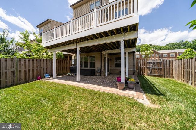 23314 Tradewind Dr, Townhouse with 3 bedrooms, 4 bathrooms and null parking in BRAMBLETON VA | Image 8