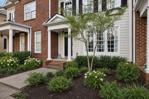 102 Pearl St, Franklin, TN, 37064-8601 | Card Image