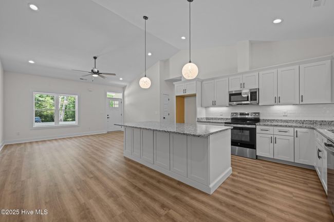 904 Nautillus Ct, House other with 3 bedrooms, 2 bathrooms and 2 parking in New Bern NC | Image 13
