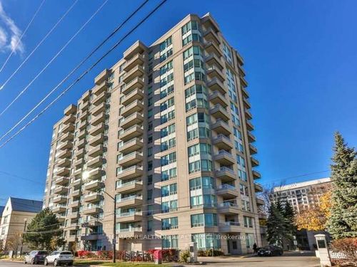 1008-8 Covington Rd, North York, ON, M6A3E5 | Card Image