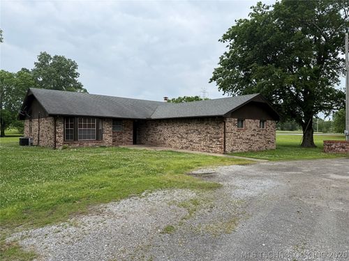 4801 S Country Club Rd, Muskogee, OK, 74403-9161 | Card Image