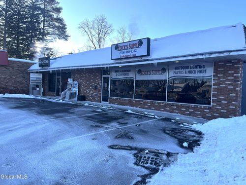 836 Troy Schenectady Rd, Latham, NY, 12110-2424 | Card Image