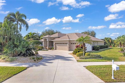 895 Clear Lake Dr, ENGLEWOOD, FL, 34223-5213 | Card Image