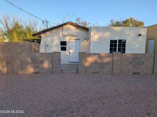 2711 E Grant Road, Tucson, AZ, 85716 | Card Image