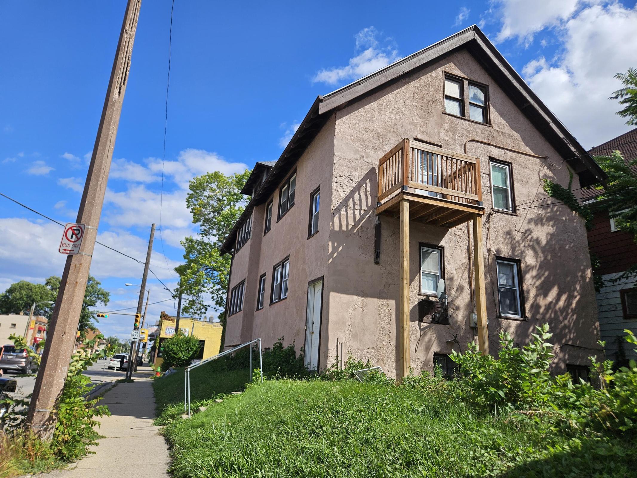 Residential Income in Milwaukee 3