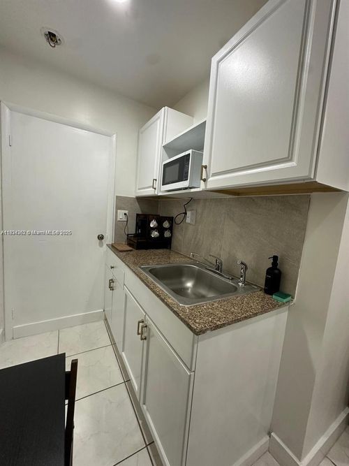 1-20510 Sw 115th Rd, Miami, FL, 33189-1048 | Card Image