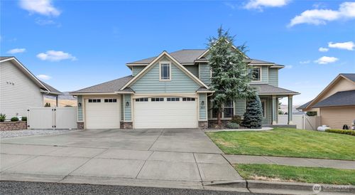 3517 Dianna Way, Wenatchee, WA, 98801-9142 | Card Image